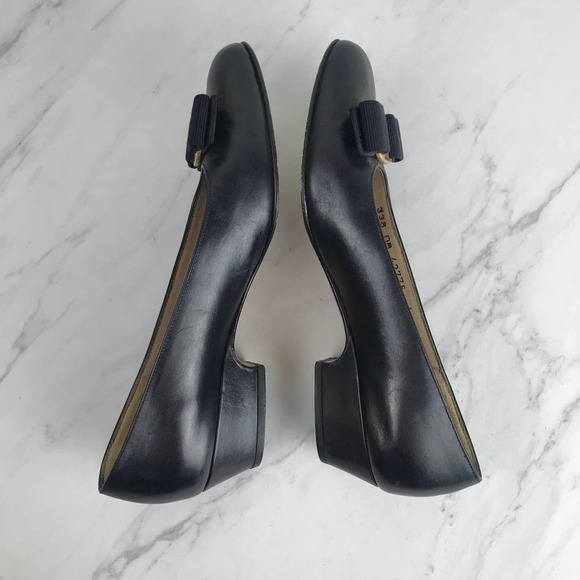 Salvatore Ferragamo Varina Flat Navy Blue Size 4B - Picture 5 of 11